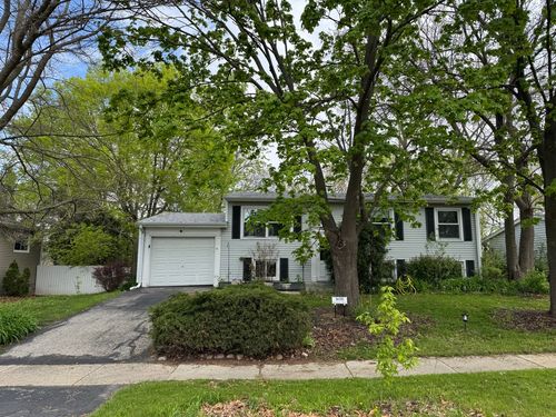 36581 N Grandwood Dr, Gurnee, IL, 60031-1540 | Card Image