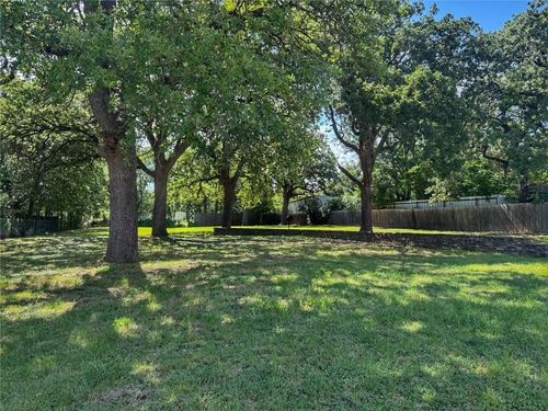 1505 N Main St, Weatherford, TX, 76086-1656 | Card Image