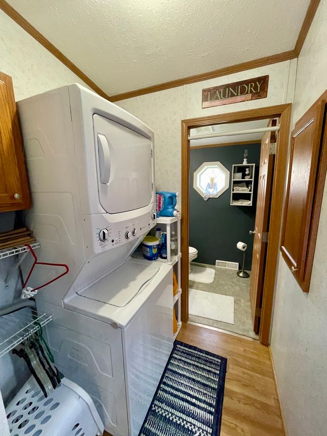 2135 Hillview Dr, Home with 3 bedrooms, 3 bathrooms and 2 parking in Princeton IL | Image 19