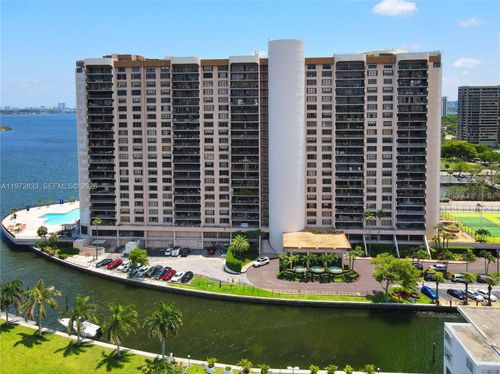 apt-711-1800 Ne 114th St, Miami, FL, 33181-3417 | Card Image
