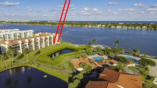 105-7020 Half Moon Cir, Hypoluxo, FL, 33462-5498 | Card Image