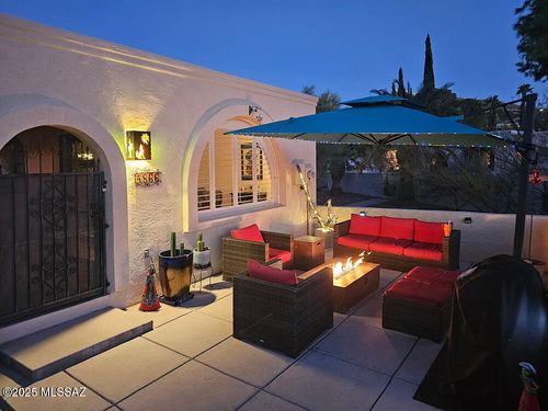 4866 N Cameo Ln, Tucson, AZ, 85750-9603 | Card Image