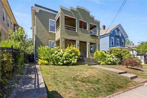 apt-4-23 Mann Ave, Newport, RI, 02840-2796 | Card Image