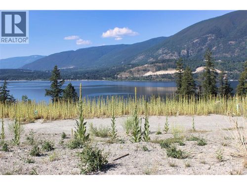 5-3648 Braelyn Rd, Tappen, BC, V0E2X1 | Card Image