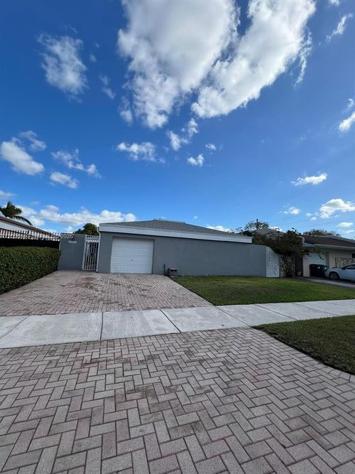 11600 Sw 83rd Ter, Miami, FL, 33173-3627 | Card Image