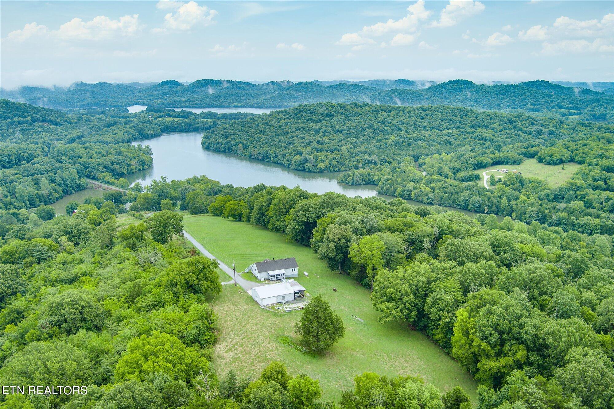 Maggart Rd, Elmwood, TN 38560