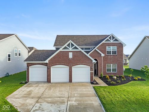 6912 W Cedarwood Cir, Mccordsville, IN, 46055-8904 | Card Image