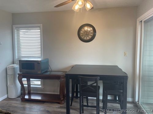 unit-b-123 Falconhead Dr, Burneyville, OK, 73430-2216 | Card Image