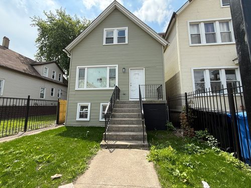 2955 E 80th Pl, CHICAGO, IL, 60617-1446 | Card Image