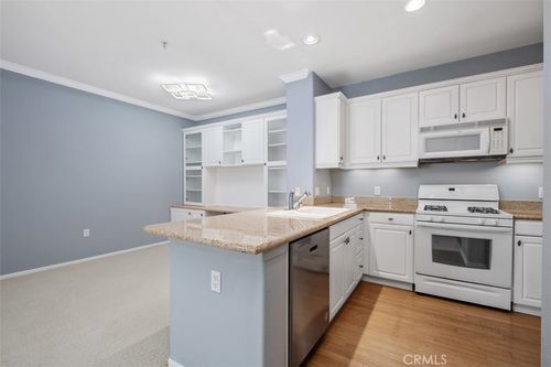 3241 Watermarke Pl, Irvine, CA, 92612-5617 | Card Image
