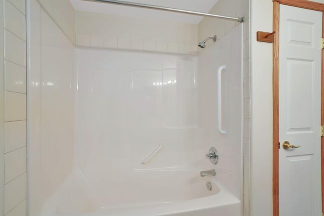 212 - 5300 48 St, Condo with 1 bedrooms, 2 bathrooms and 1 parking in Red Deer AB | Image 25