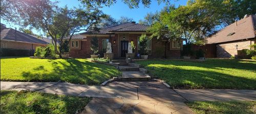 2013 Diamond Oaks Dr, Garland, TX, 75044-7853 | Card Image