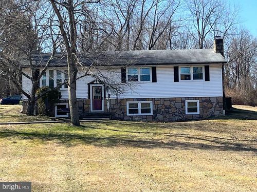 67 Gregory Dr, MARTINSBURG, WV, 25404-0771 | Card Image