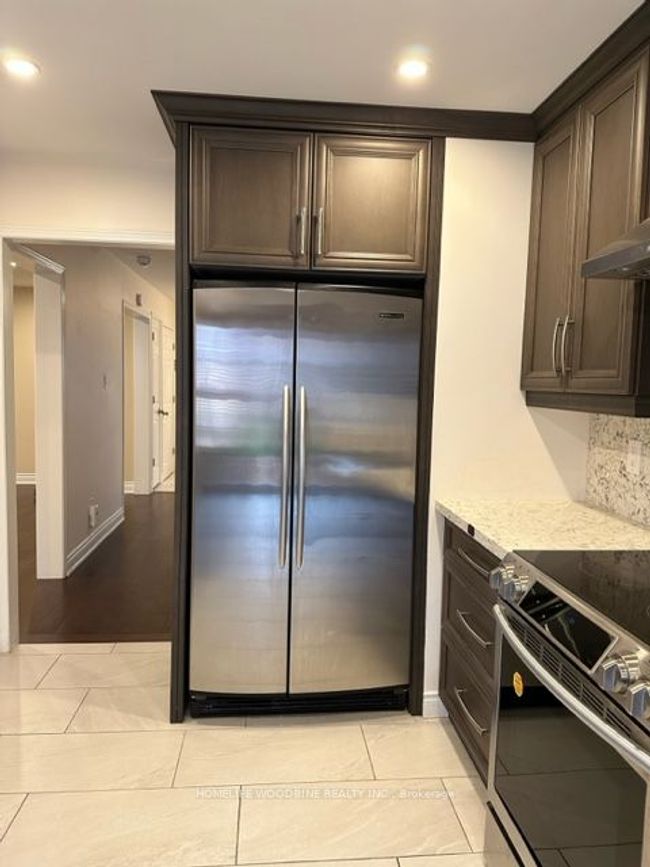 MAIN - 210 Ecclestone Dr, House other with 4 bedrooms, 3 bathrooms and 1 parking in Brampton ON | Image 11