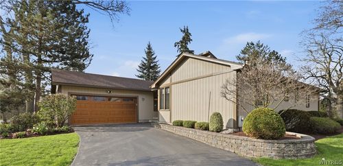 72 Little Robin Rd, Amherst, NY, 14228-1125 | Card Image