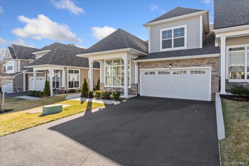 306 Silver Timber Dr, Yaphank, NY, 11980-2070 | Card Image