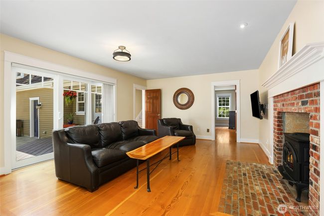 24537 Se 384 Th St, House other with 4 bedrooms, 4 bathrooms and 2 parking in Enumclaw WA | Image 10
