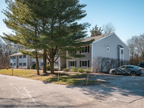 apt-j-18 Beals Cove Rd, Hingham, MA, 02043-2347 | Card Image
