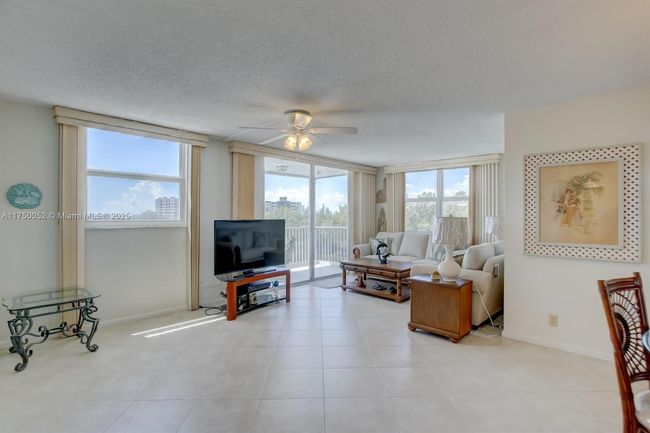 APT-604 - 1505 N Riverside Dr, Condo with 2 bedrooms, 2 bathrooms and null parking in Pompano Beach FL | Image 20