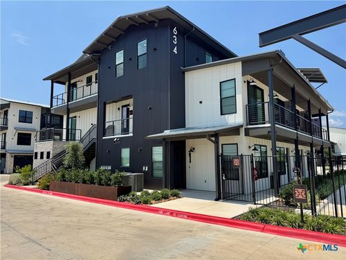 1207-634 Central Pkwy, New Braunfels, TX, 78130-2247 | Card Image