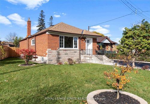 35 Archwood Cres, Scarborough, ON, M1R3M1 | Card Image