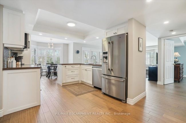202C - 216 Plains Rd W, Condo with 2 bedrooms, 2 bathrooms and null parking in Burlington ON | Image 6