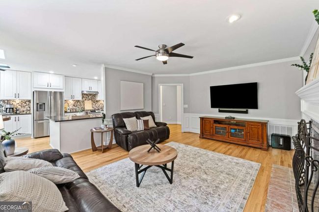 11155 Highfield Chase Dr, House other with 5 bedrooms, 3 bathrooms and 2 parking in Johns Creek GA | Image 20