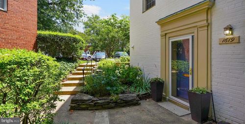 1619 Ripon Pl, ALEXANDRIA, VA, 22302-2129 | Card Image