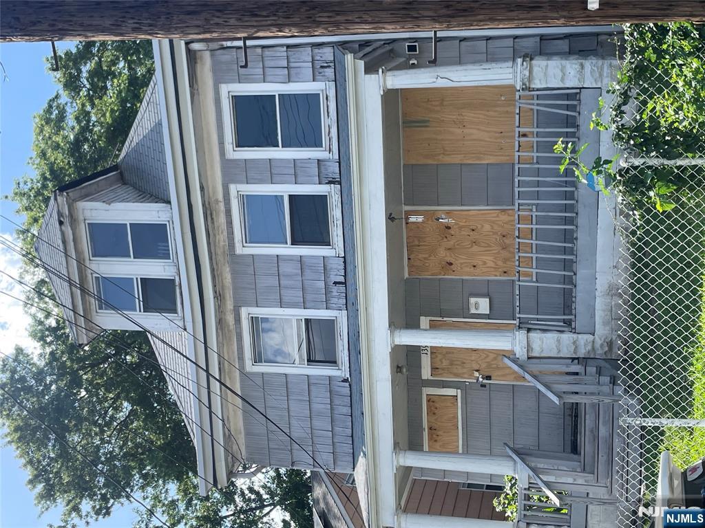 Residential in Irvington 3