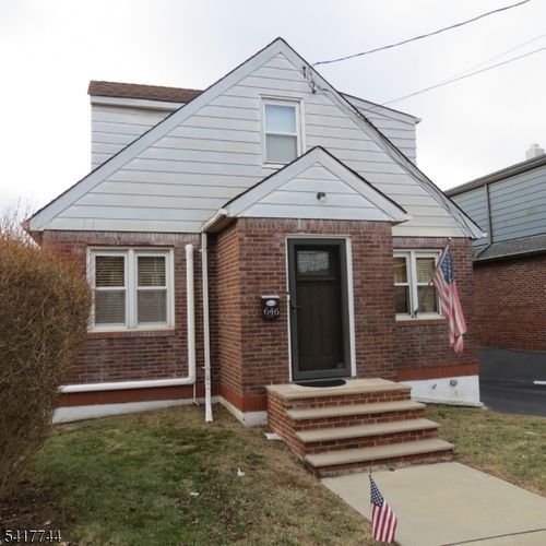 646 Mcbride Ave, Woodland Park, NJ, 07424-2849 | Card Image