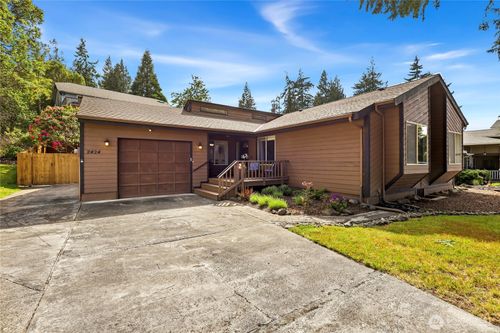 2424 W 12th St, Port Angeles, WA, 98363-1416 | Card Image