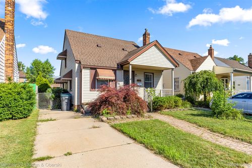 19163 Henry St, Melvindale, MI, 48122-2206 | Card Image