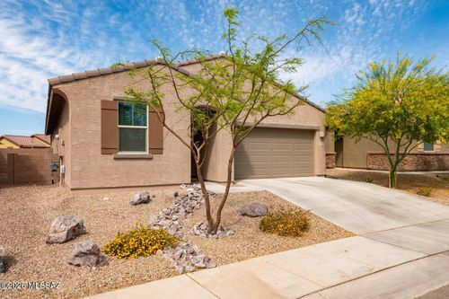 10678 W Harrigan Drive, Marana, AZ, 85653 | Card Image