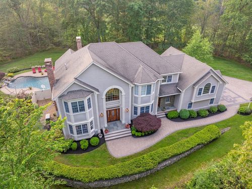 29 Hoveys Pond Dr, Boxford, MA, 01921-1004 | Card Image