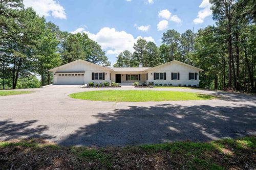 400 Plantation Dr E, Heber Springs, AR, 72543-9097 | Card Image