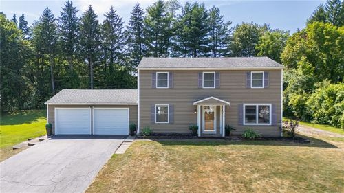 50 Dublin Heights Rd, Penfield, NY, 14526-1902 | Card Image