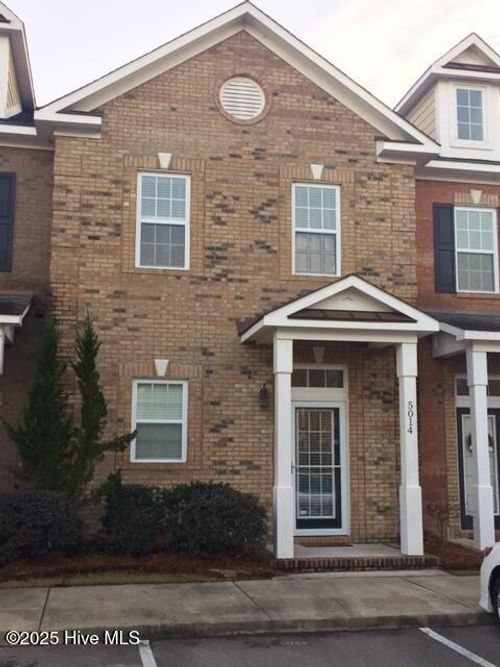 5014 Exton Park Loop, Castle Hayne, NC, 28429-7404 | Card Image
