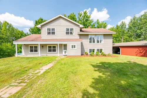 9225 Merrill Rd, Hibbing, MN, 55746-8004 | Card Image