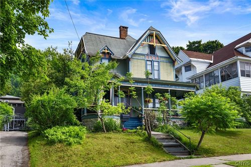 608 E Gansevoort St, Little Falls, NY, 13365-1561 | Card Image