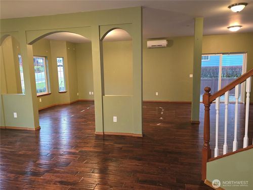 1006 Cathleen St, Port Angeles, WA, 98363-1464 | Card Image