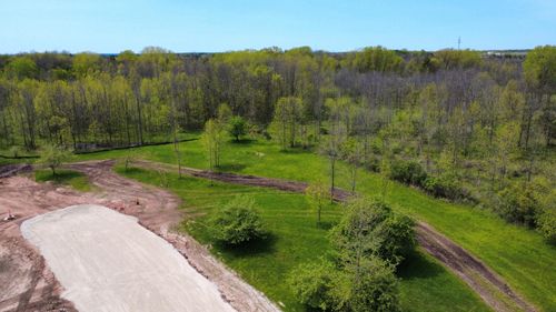 18 Sandy Ridge Dr, Two Rivers, WI, 54241 | Card Image