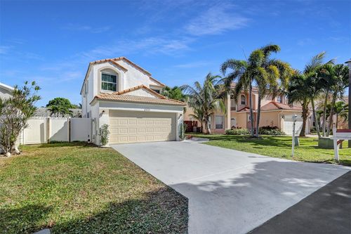 104 Wedgewood Lks S, Greenacres, FL, 33463-3081 | Card Image