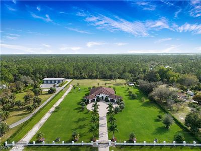 626 17th Street Sw, House other with 4 bedrooms, 4 bathrooms and null parking in Naples FL | Image 3