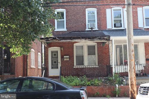 1219 W 7th St, CHESTER, PA, 19013-3302 | Card Image