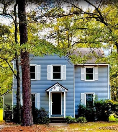 View of front of house | Image 1