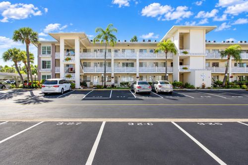 4-207-1235 S Highland Avenue, CLEARWATER, FL, 33756 | Card Image