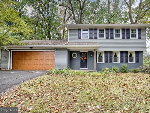 1421 Jill Dr, HUMMELSTOWN, PA, 17036-9005 | Card Image