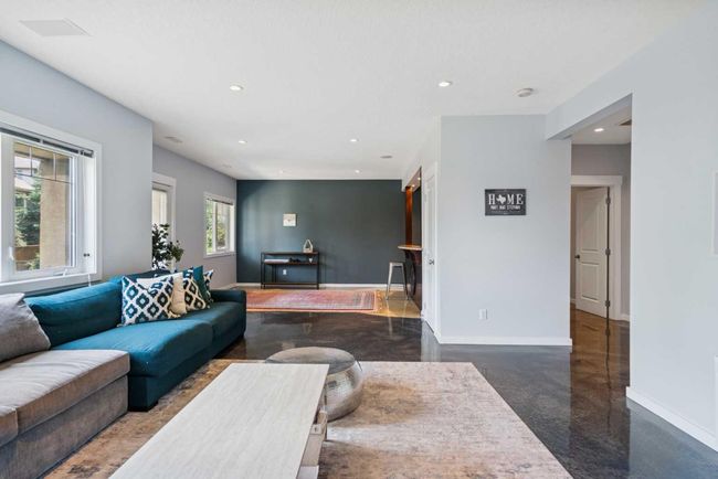 36 Panatella Pt Nw, House other with 4 bedrooms, 4 bathrooms and 4 parking in Calgary AB | Image 37