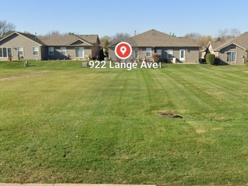 922 Lange Ave, Beecher, IL, 60401-3704 | Card Image
