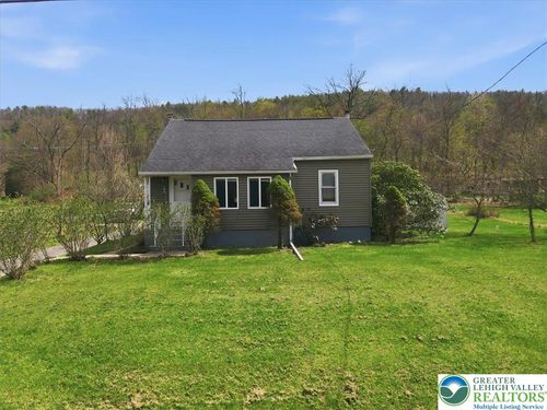 817 Oak Grove Dr, Lehighton, PA, 18235-9601 | Card Image